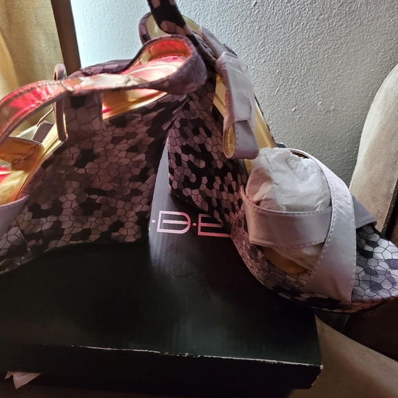 Wedges - Picture 2 of 3